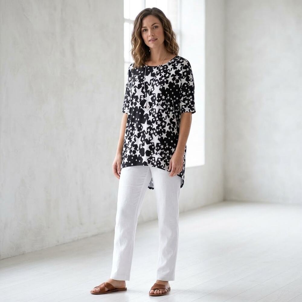LuLaRoe Irma XL Black White Star Print Oversized Tunic High Low Top NWT